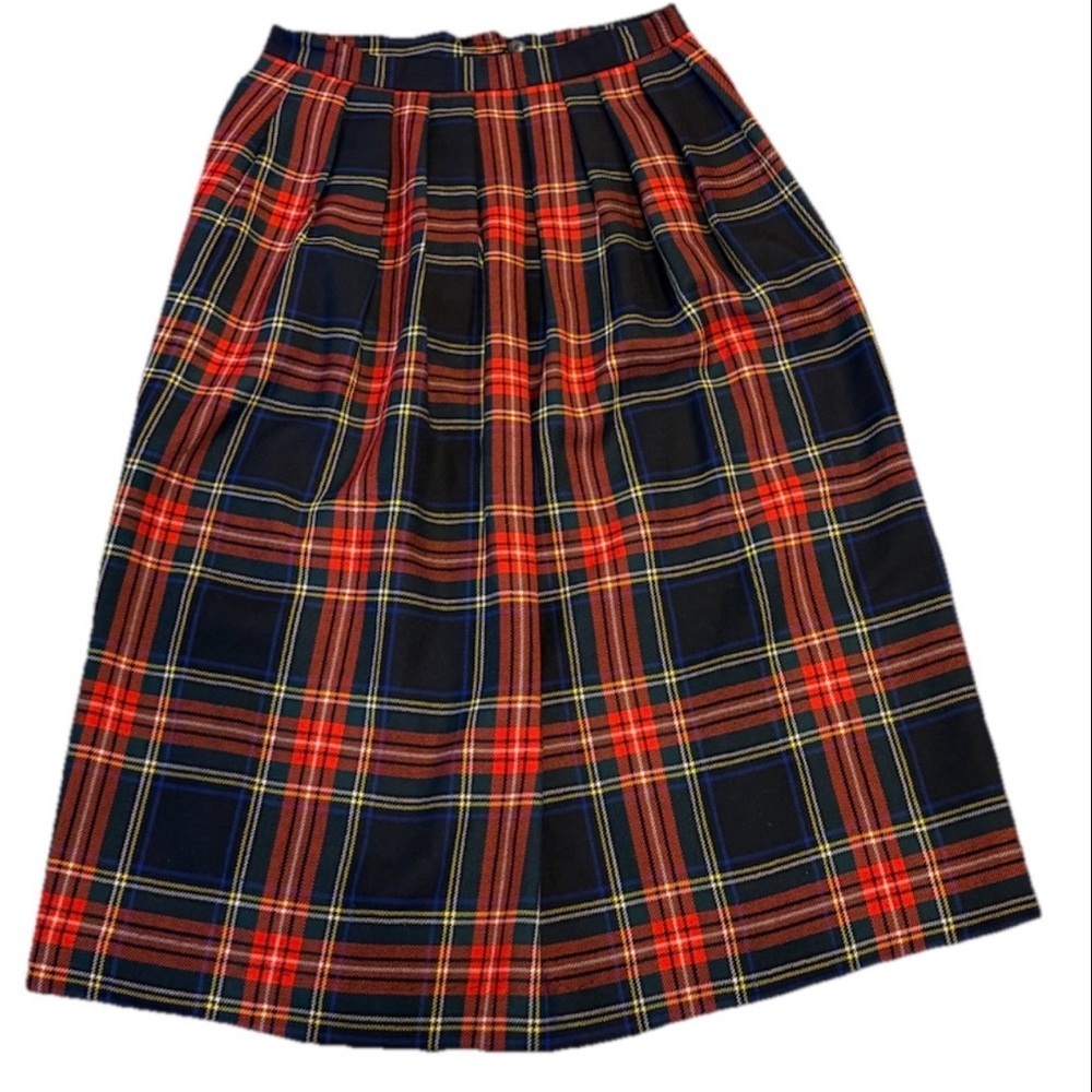 Vintage Lands’ End Plaid Wool Skirt Made in Scotland Pleated 12